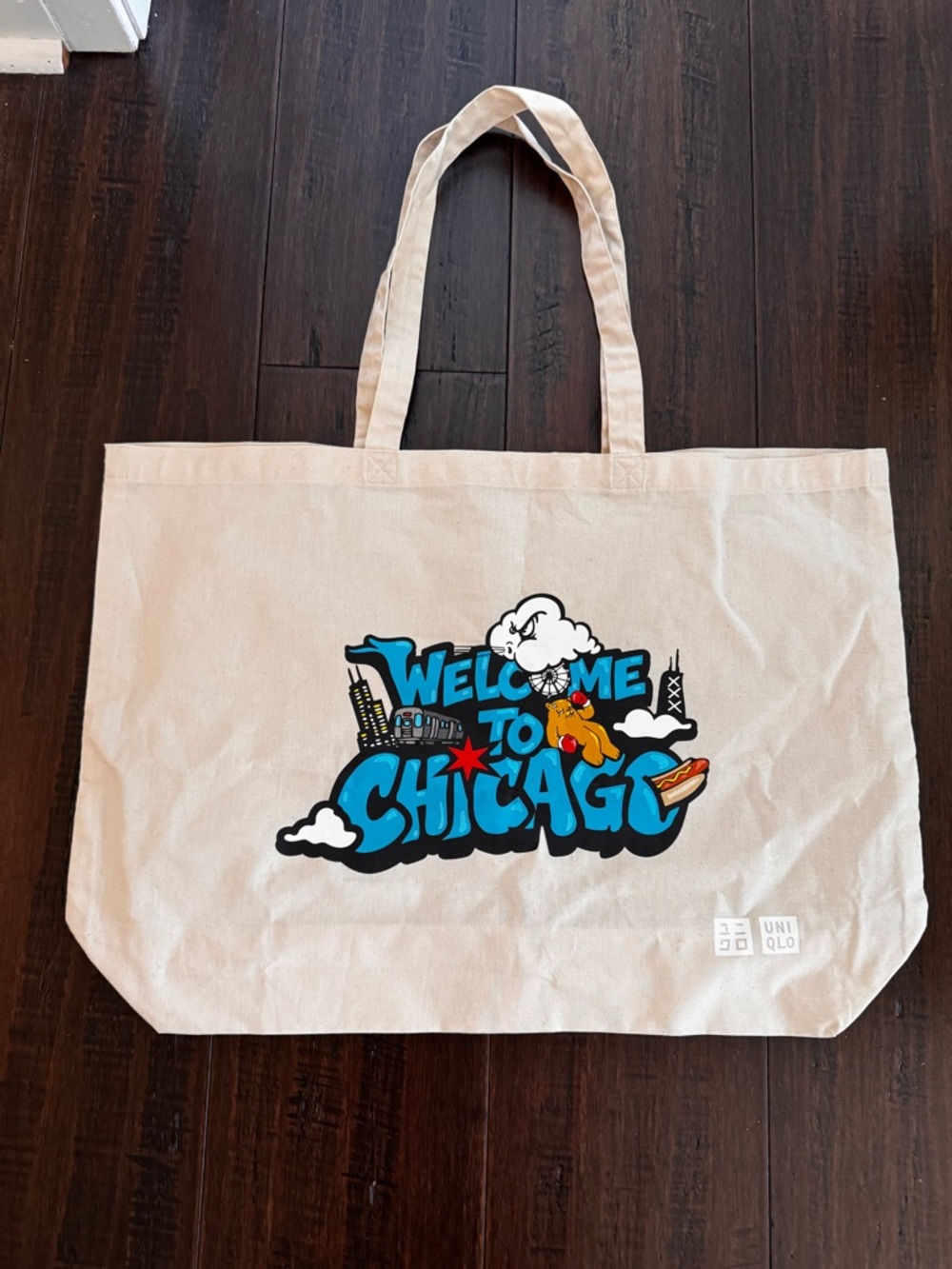 Uniqlo “Welcome To Chicago” Canvas Tote